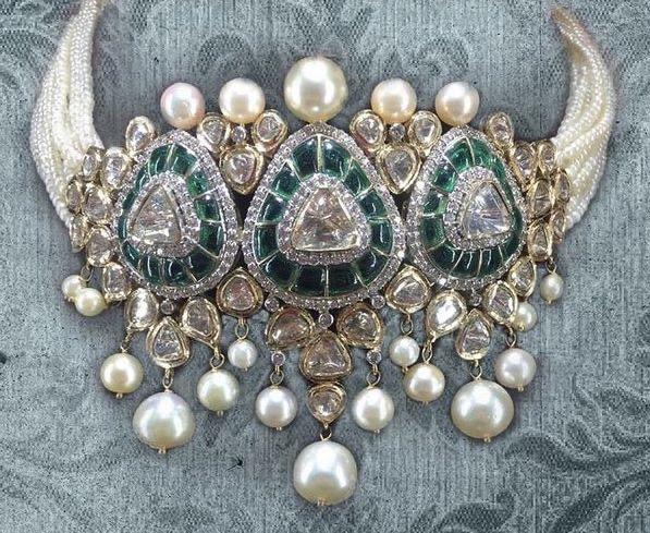 Pearl White Fine Beads Choker with Royal Green Moissanite Stones