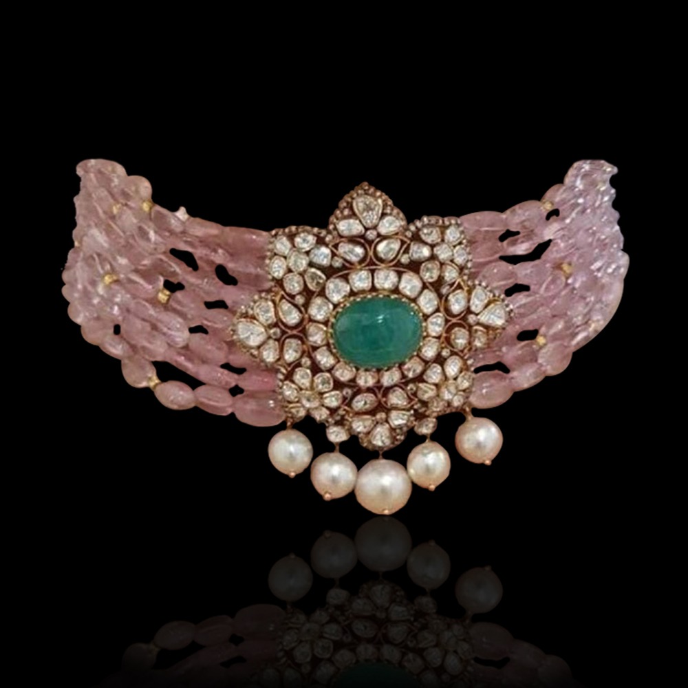 Dazzling Empress Look Pink Kundan Choker