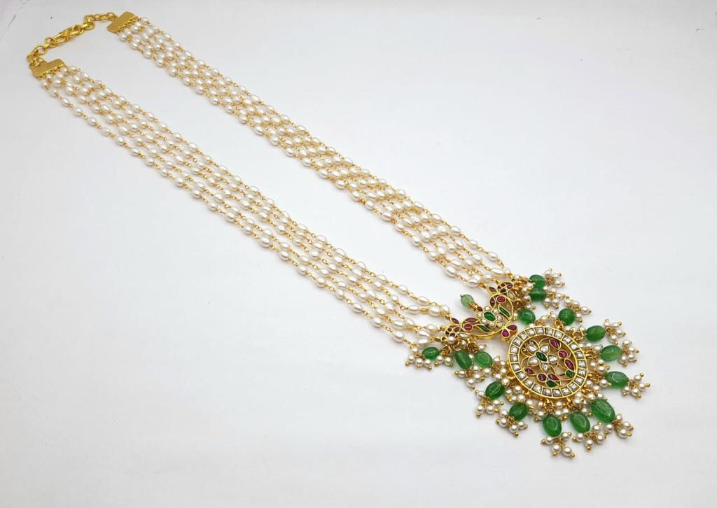 Elegant Pearl Mala with Grand Green Stone Pendant for Wedding and other events