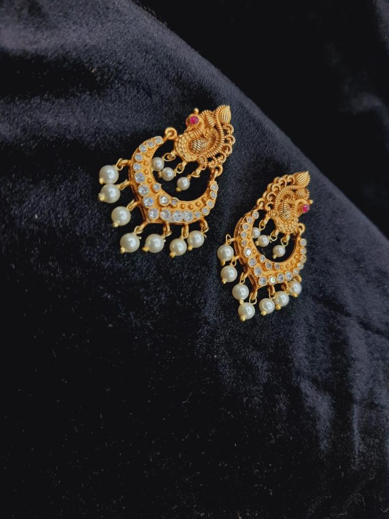 Traditional classy Peacock Design Kundan Earrings with Pearl Hangings