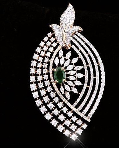 Classy Pear Shaped Real Diamond with Motifs