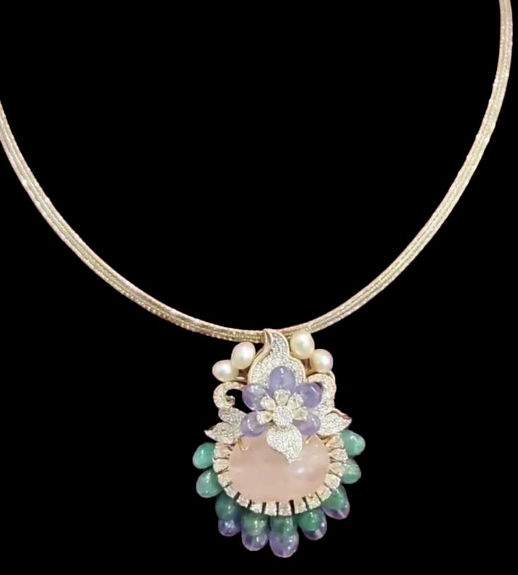 Elegant Diamond Pendant Where Beauty Blossoms