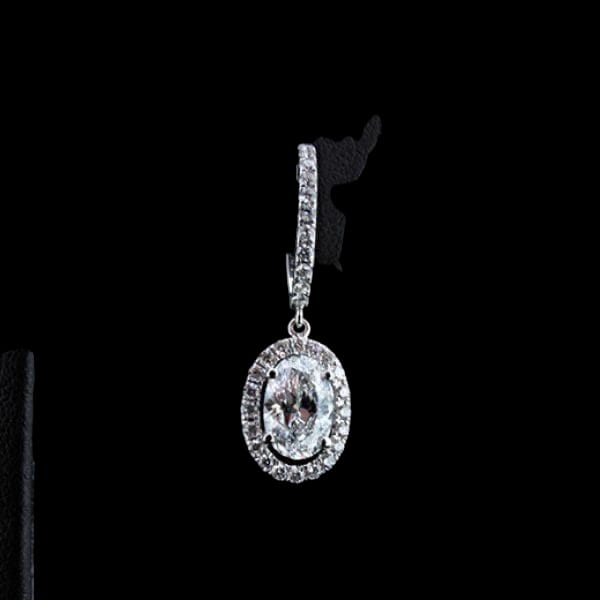 Unmatched Radiance: Solitaire Diamond Studs