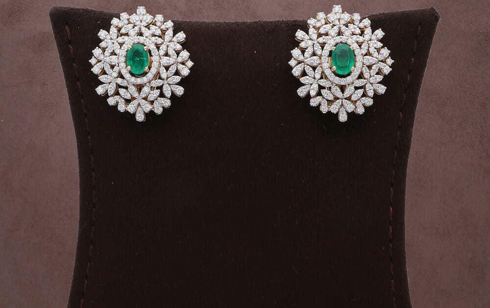 Crown Studs
