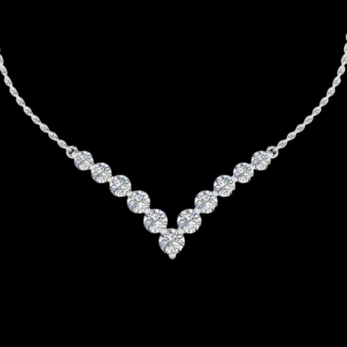 Glamour V Line Grading Cocktail Necklace